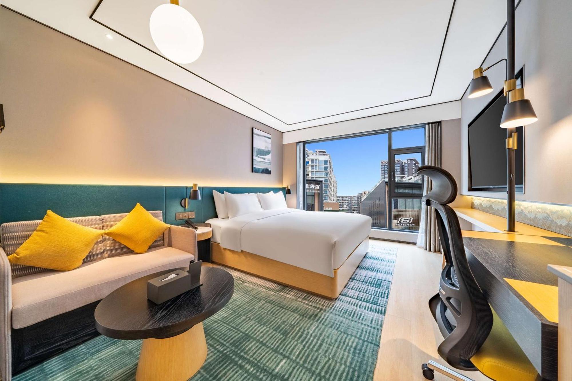 Hilton Garden Inn Chengdu Kuanzhai Alley Exterior photo