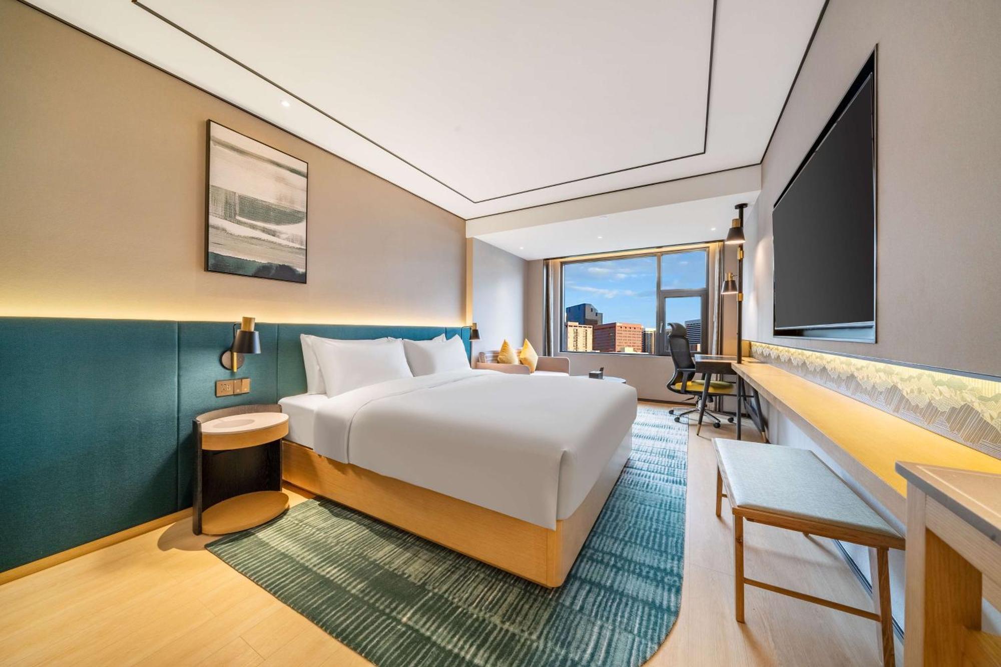 Hilton Garden Inn Chengdu Kuanzhai Alley Exterior photo